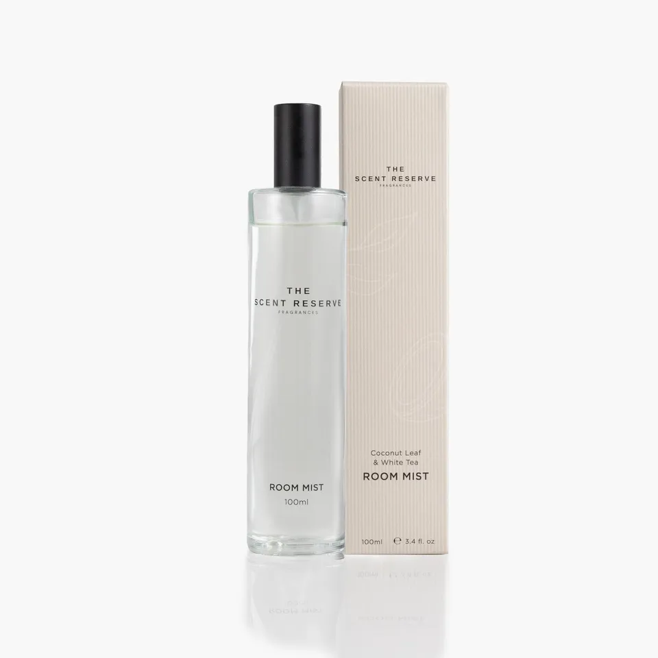 The Scent Reserve Coconut Leaf brume maison thé blanc