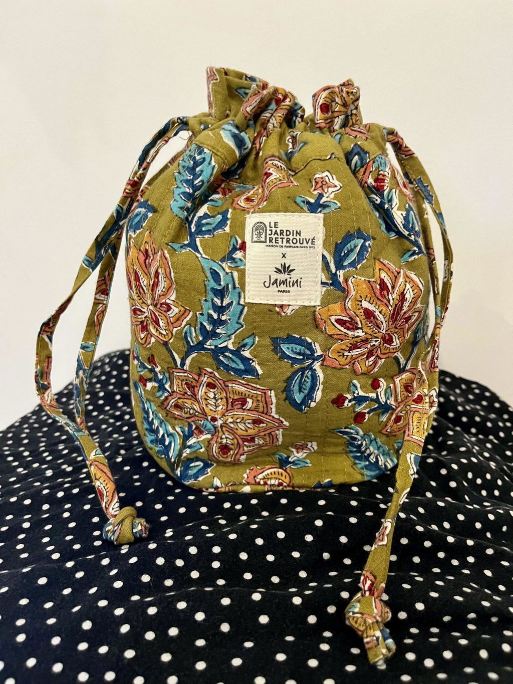 Le Jardin Retrouvé Pochon du Voyage Rêve Parisien trousse