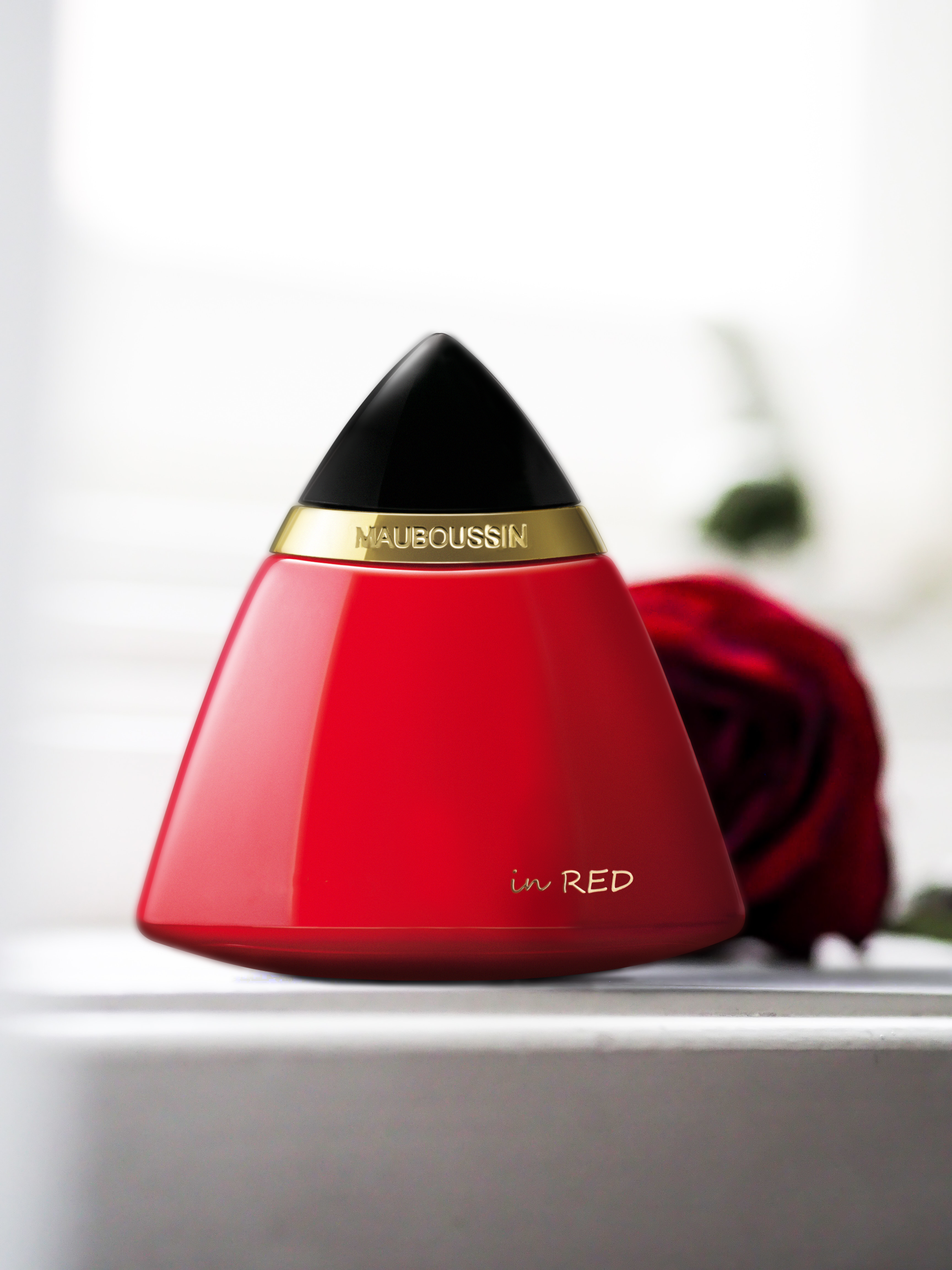 Mauboussin In Red eau de parfum femme 100ml pomme rose